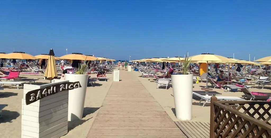 Hotel Executive La Fiorita Rimini 4*,
